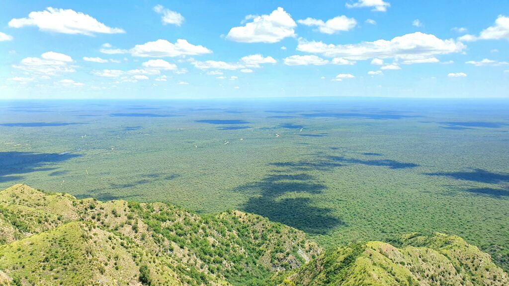 Impresionante vista panoramica desde Los Túneles de Taninga en Córdoba